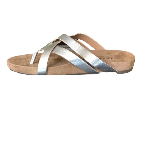 Lucky Brand Fillima Metallic Sandals 6 - Picture 5 of 10